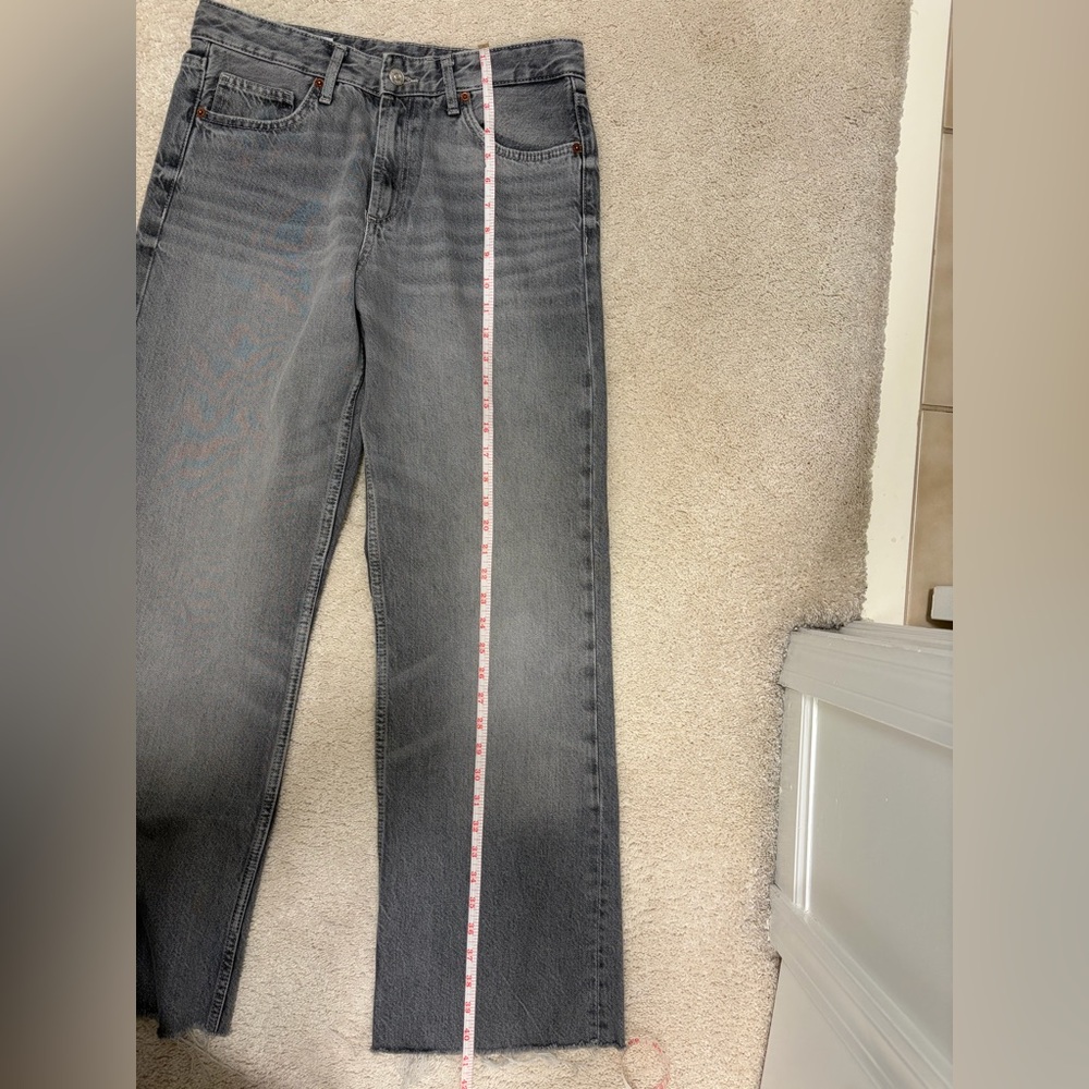 Zara-Women wash black/Gray Jeans - cut on bottom - for reference I’m 5’4. - Picture 4 of 4